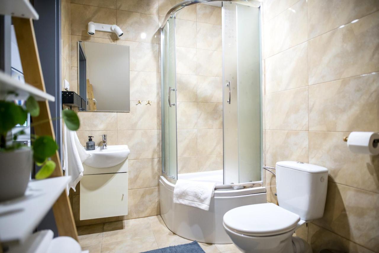 Apartamenty Centrum Biskupiec Бискупиец Екстериор снимка